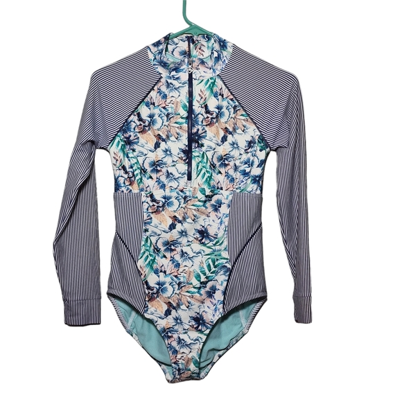 Prana Other - PRANA long sleeve rash guard bathing suit size Small